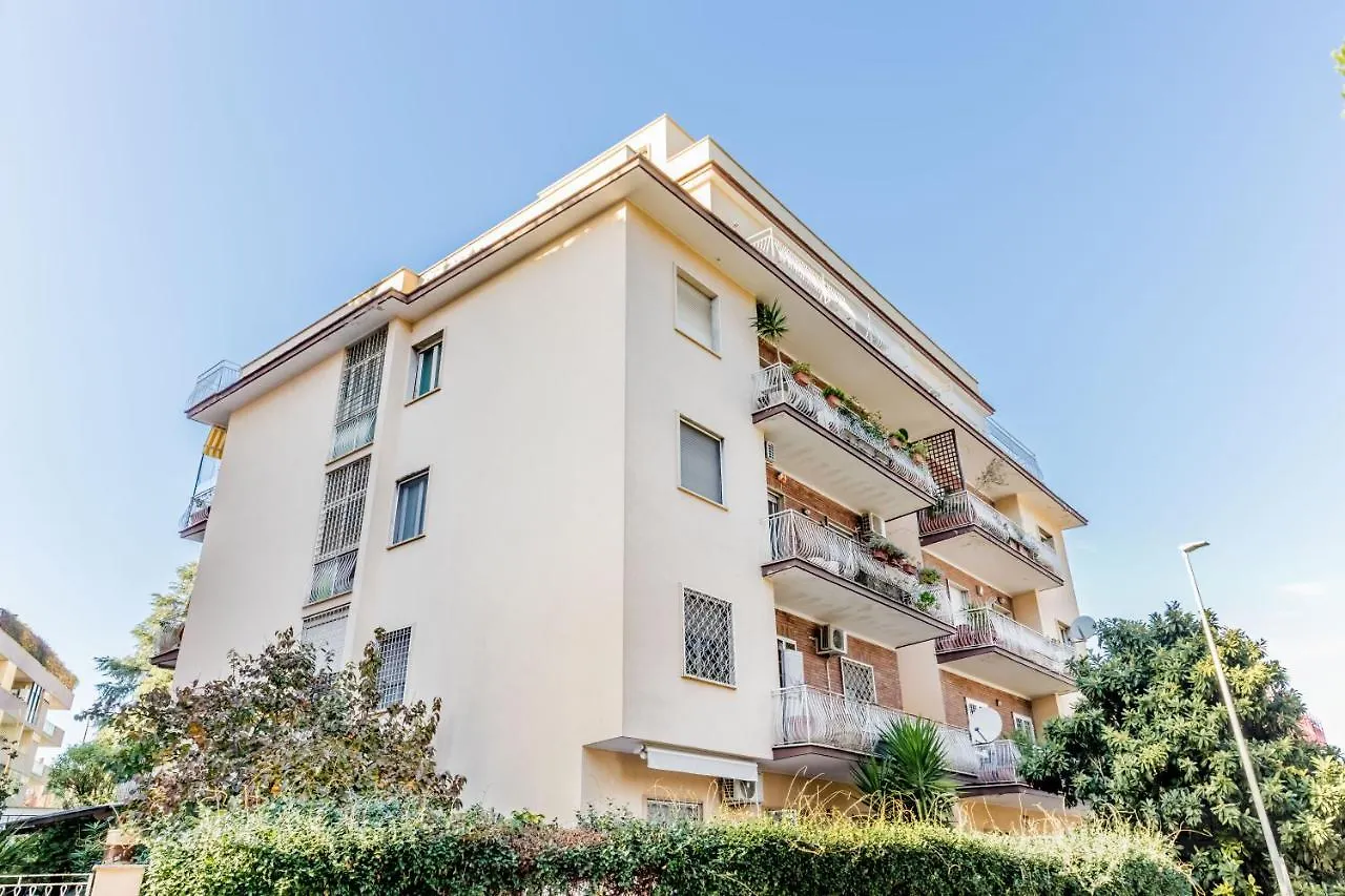 Attico Di Lusso Ed Eleganza Sui Tetti Di Roma Apartment