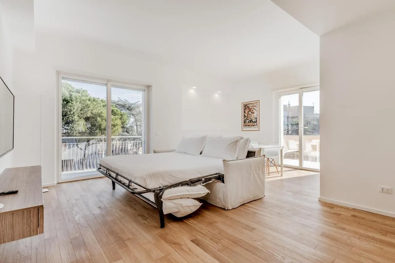 Attico Di Lusso Ed Eleganza Sui Tetti Di Roma Apartment